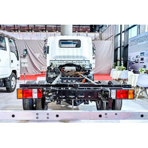 Chassis with electric engine ISUZU EVM600, 4x2, 136 hp, 5.5 tons