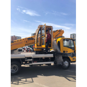 ISUZU ELF aerial platform, 4x2, 126 hp, 30.5 meters