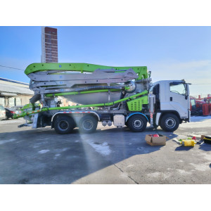 Concrete pump with mixer ISUZU GIGA 8x4, 350 hp, 28 m + 8 cu.m.