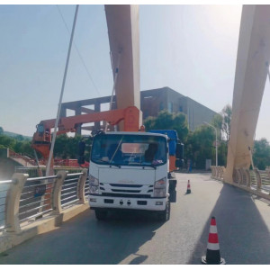 ISUZU ELF overhead platform truck, 190 hp