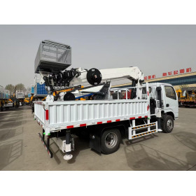 ISUZU KV100 4x2 dump truck with crane, 130 hp, 3.5 tons