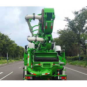 ISUZU GIGA concrete pump, 4x2, 300 hp, 30 meters