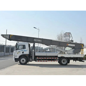 ISUZU GIGA Car Lift, 4x2, 220 hp, 65 m