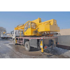 ISUZU GIGA Truck Crane with Drill, 4x2, 205 hp, 12 tons, 29 meters