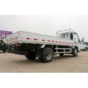 ISUZU 4X2 Flatbed Truck 100p