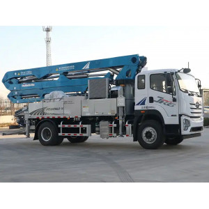 ISUZU GIGA concrete pump, 4x2, 220 hp, 30 meters