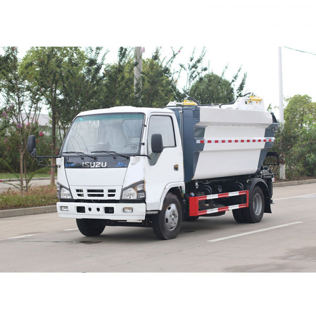 ISUZU NKR 5 m3 garbage dump truck