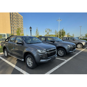 ISUZU D-MAX 3.0D MT pickup, 4x4, 190 hp